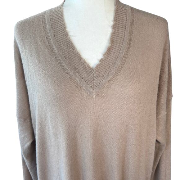 Prive 45 Cashmere? V Neck Sweater Large Tan Thrashed Designer Luxury Grunge Cozy - Picture 3 of 16